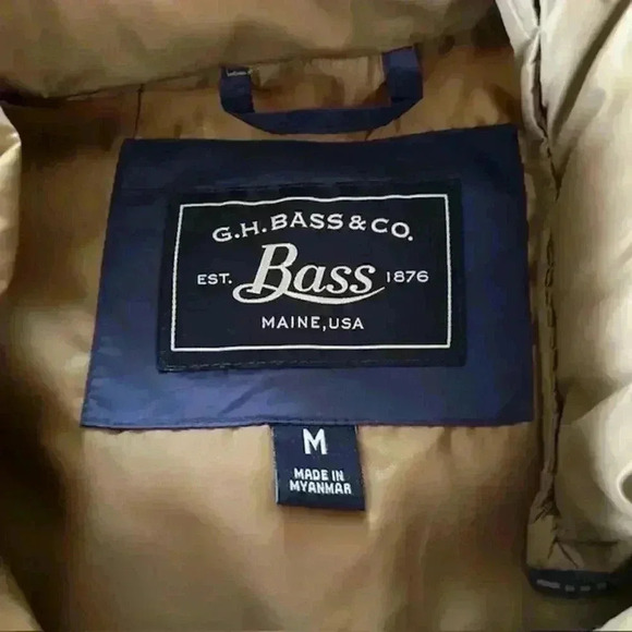 G.H. Bass Co. Puffer Vest Brown and Blue Men's size Medium - Picture 3 of 5